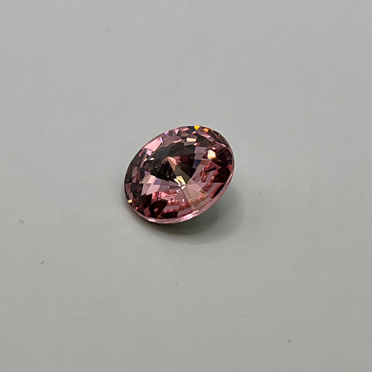 Swarovski 10MM Rivoli A1122 - Light Rose (2pcs)