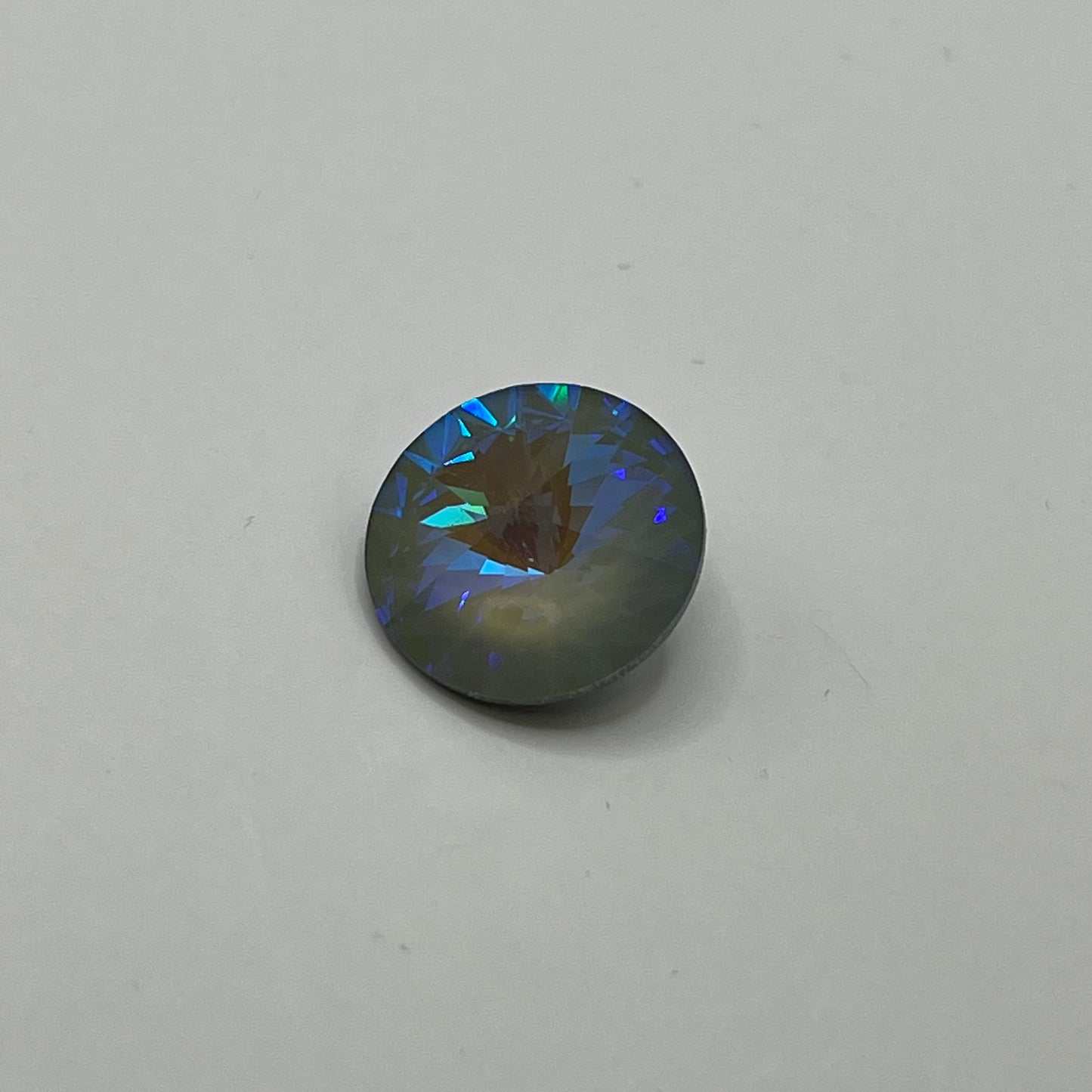 Swarovski 14MM Rivoli A1122 - Army Green Delight