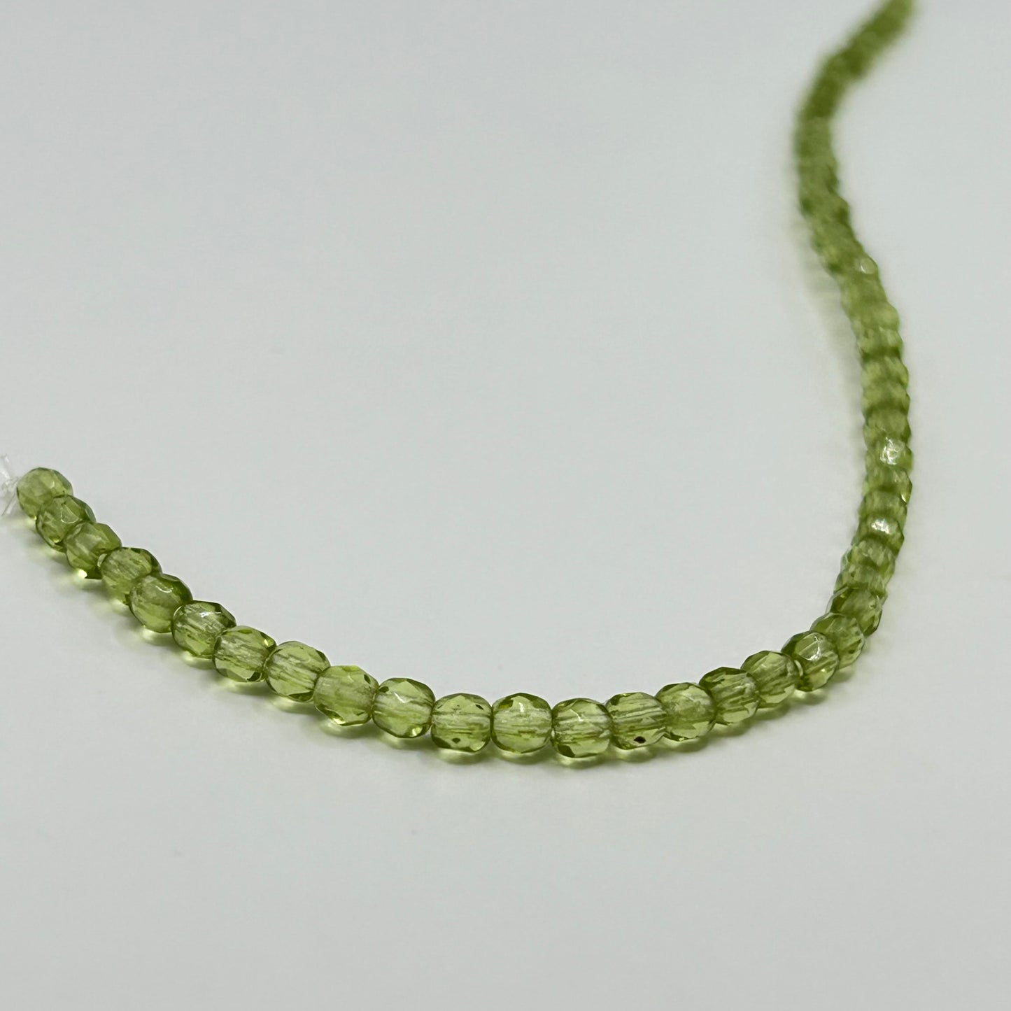 Firepolish 3MM - Olivine - Strand 50