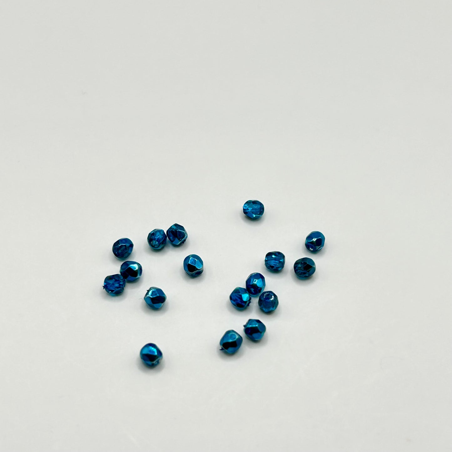 Firepolish 3MM - Crystal Aqua Metallic Ice - Strand 50
