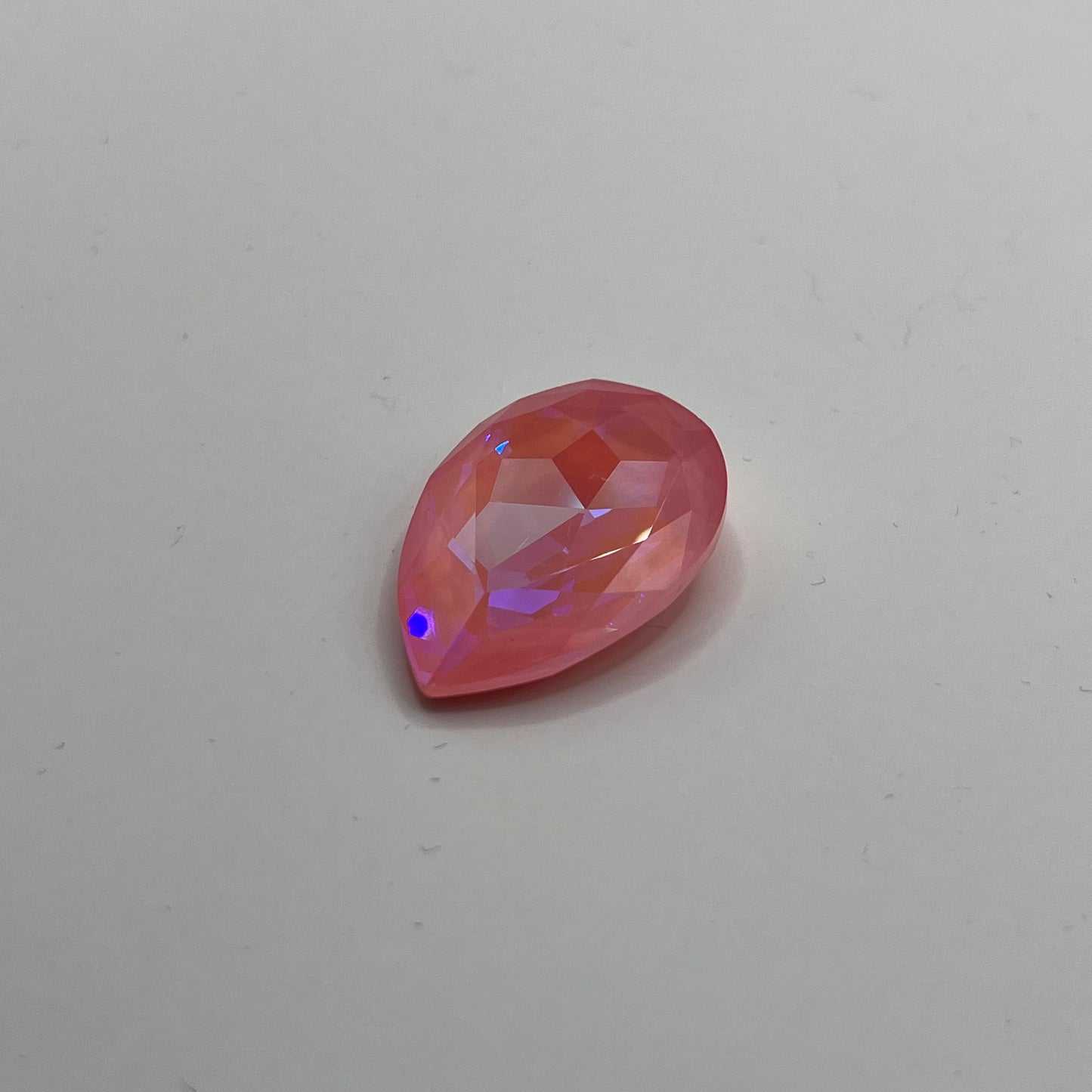 Swarovski 30X20MM Pear A4327 - Ultra Coral AB