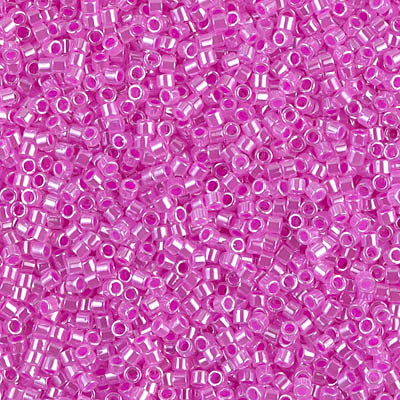 DB0247 - Fuchsia Lined Crystal - 11/0