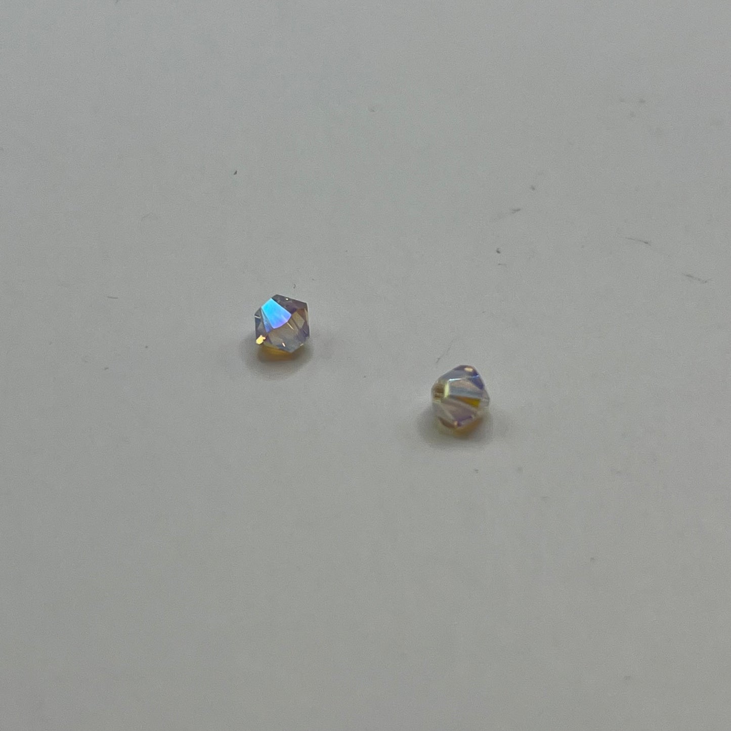 Swarovski 4MM Bicones - Light Silk AB2X (12pcs)