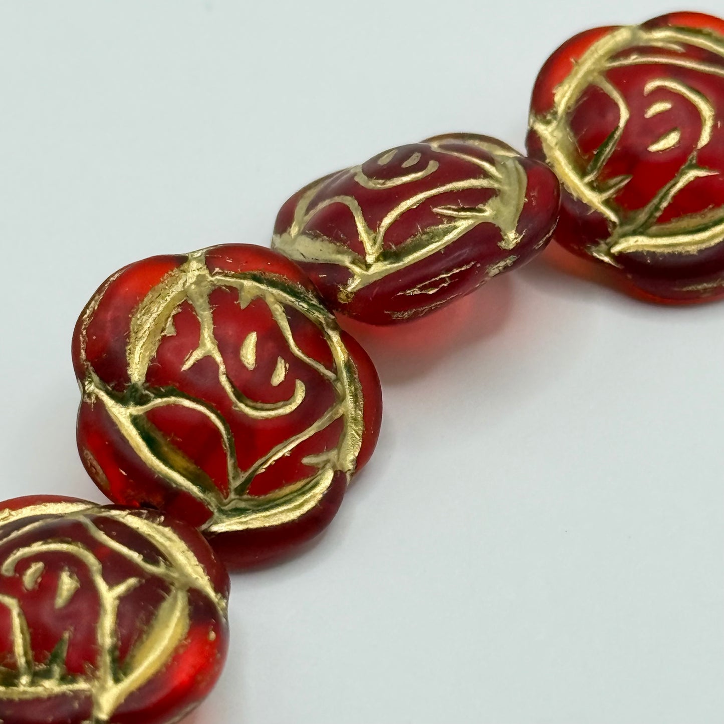 Czech Glass - Red & Gold Flower (6pcs)