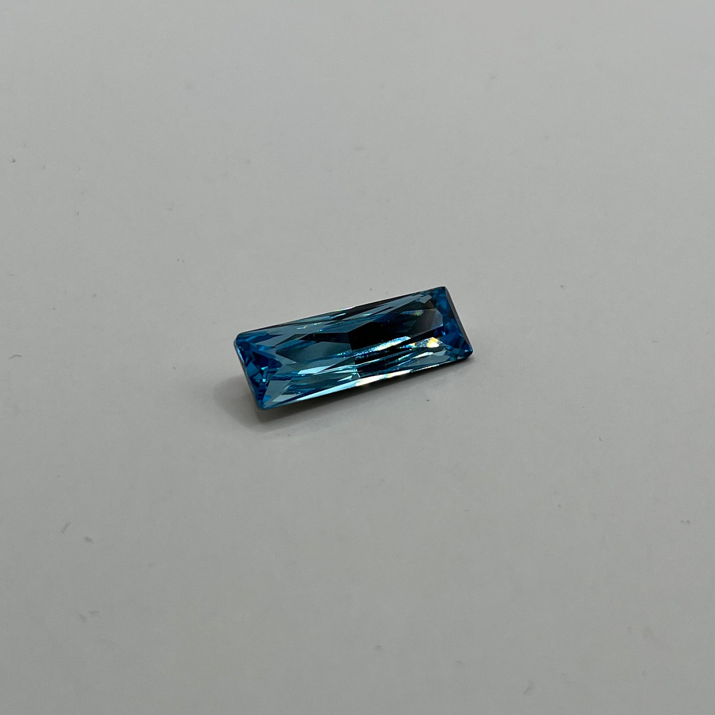 Swarovski 24x8MM Princess Baguette A4547 - Aquamarine