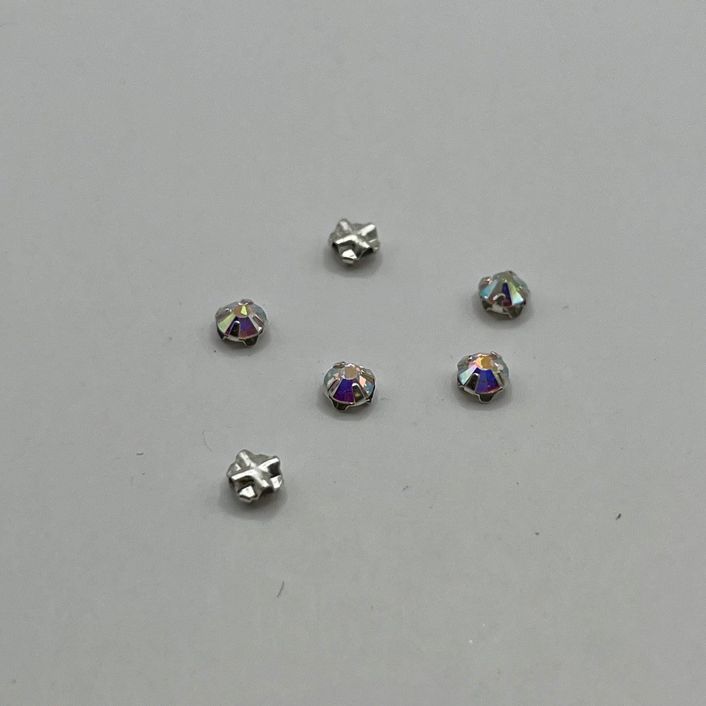 Swarovski 4MM Sew-On Rose Montees A5310 16SS - Crystal AB (8pcs)