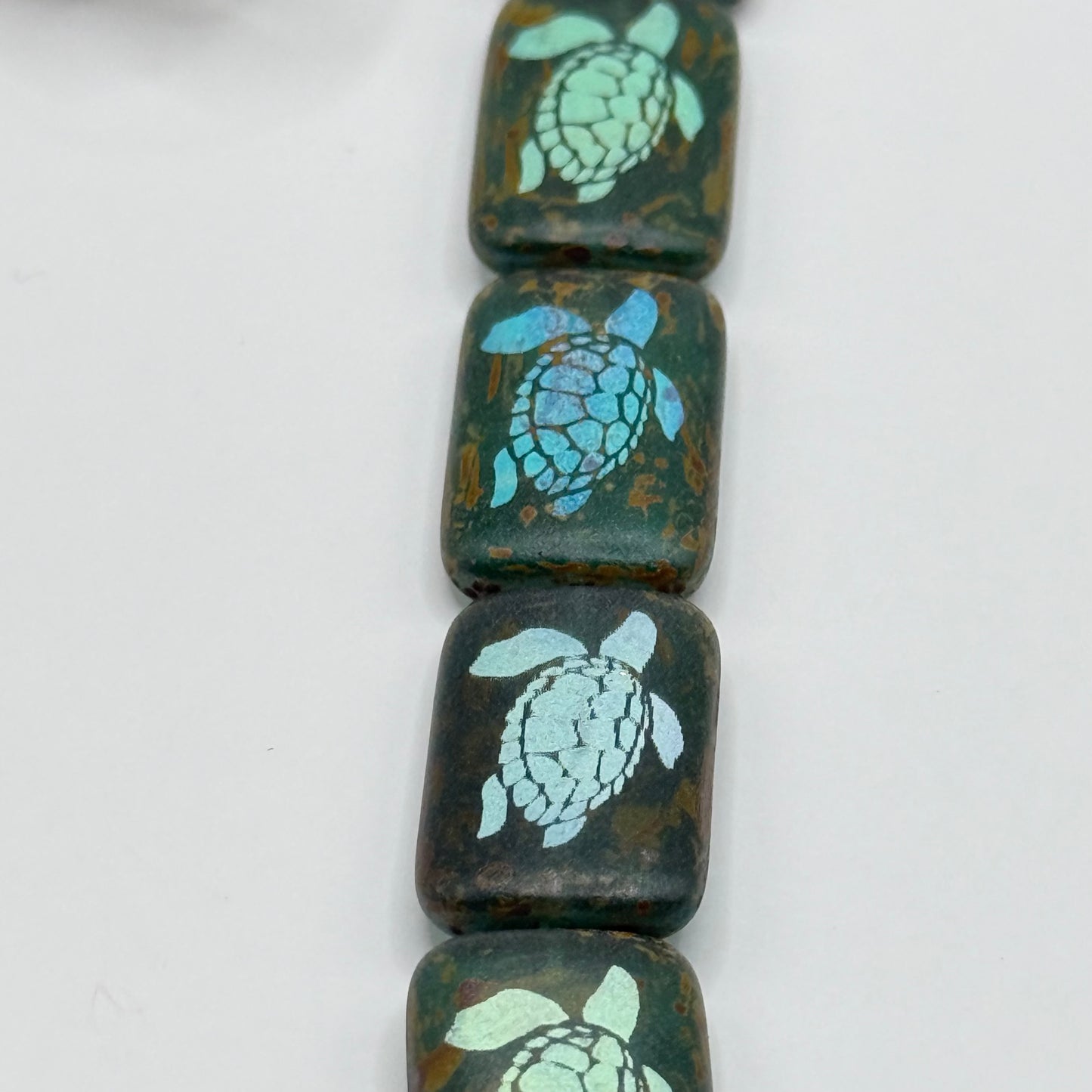 Czech Glass - Green Turtle Beads (6pcs)