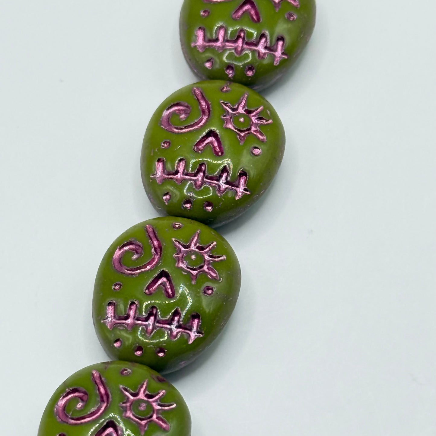Czech Glass - Green Skull Beads (8pcs)