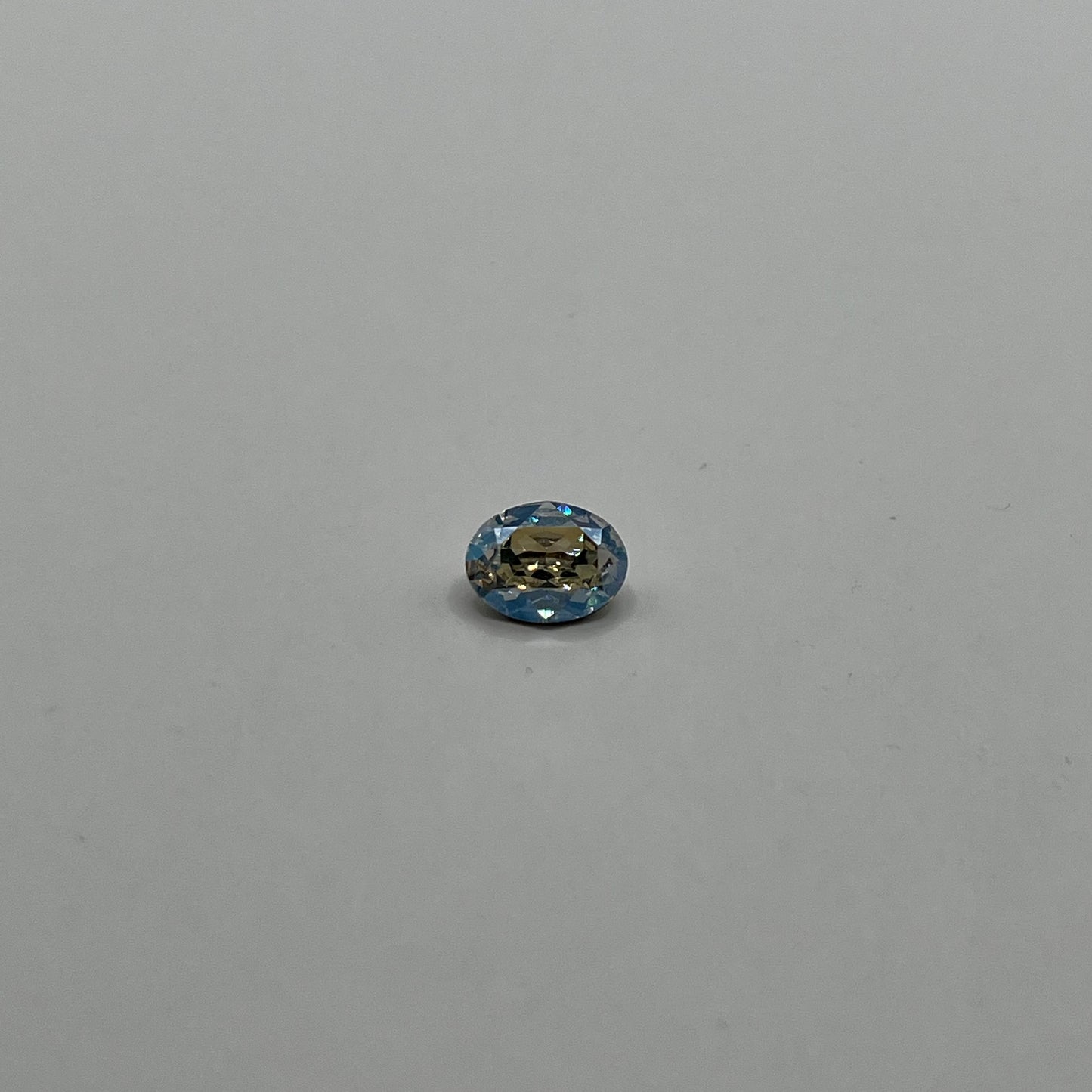 Swarovski 8x6MM Oval A4120 - Crystal Moonlight