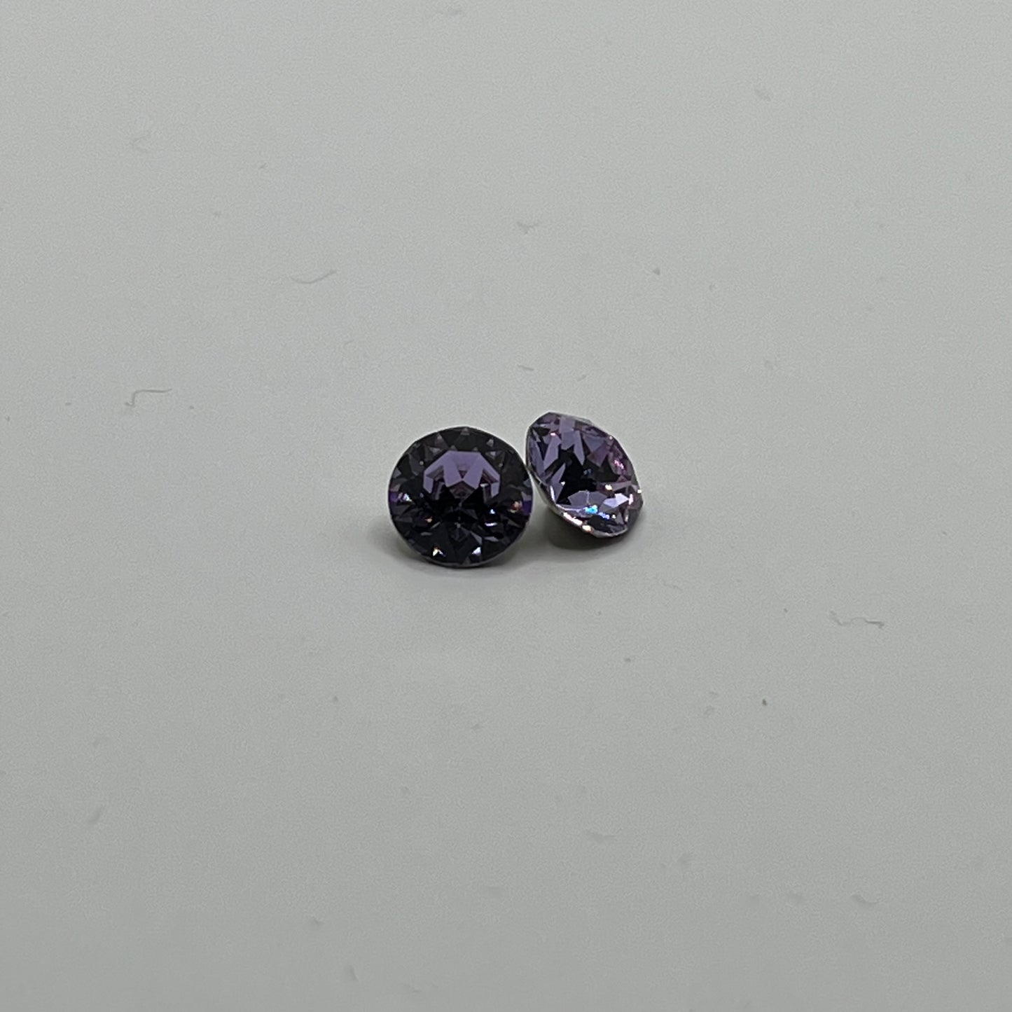 Swarovski 8MM Xirius Chaton A1088 - Violet (4pcs)
