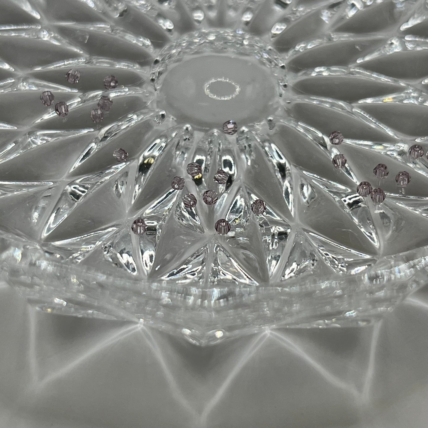 Swarovski 2MM Round Faceted A5000 - Light Amethyst (24pcs)