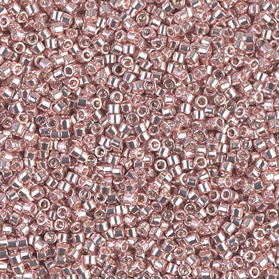 DB0418 - Galvanized Light Rose Dyed - 11/0
