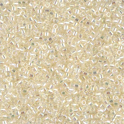 DB0109 - Cream Crystal AB - 11/0