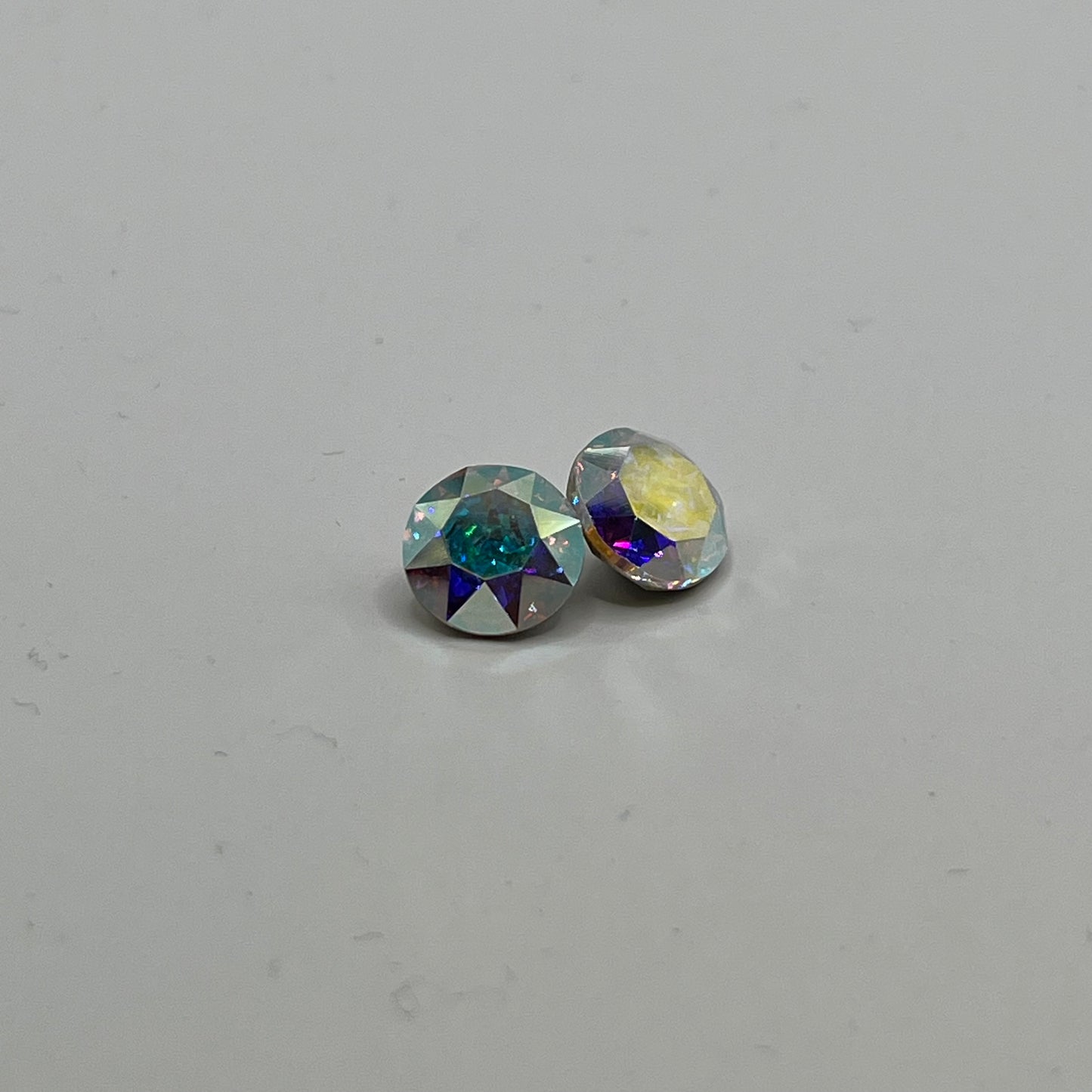 Swarovski 9-10MM Xirius Chaton A1088 - Crystal AB (4pcs)