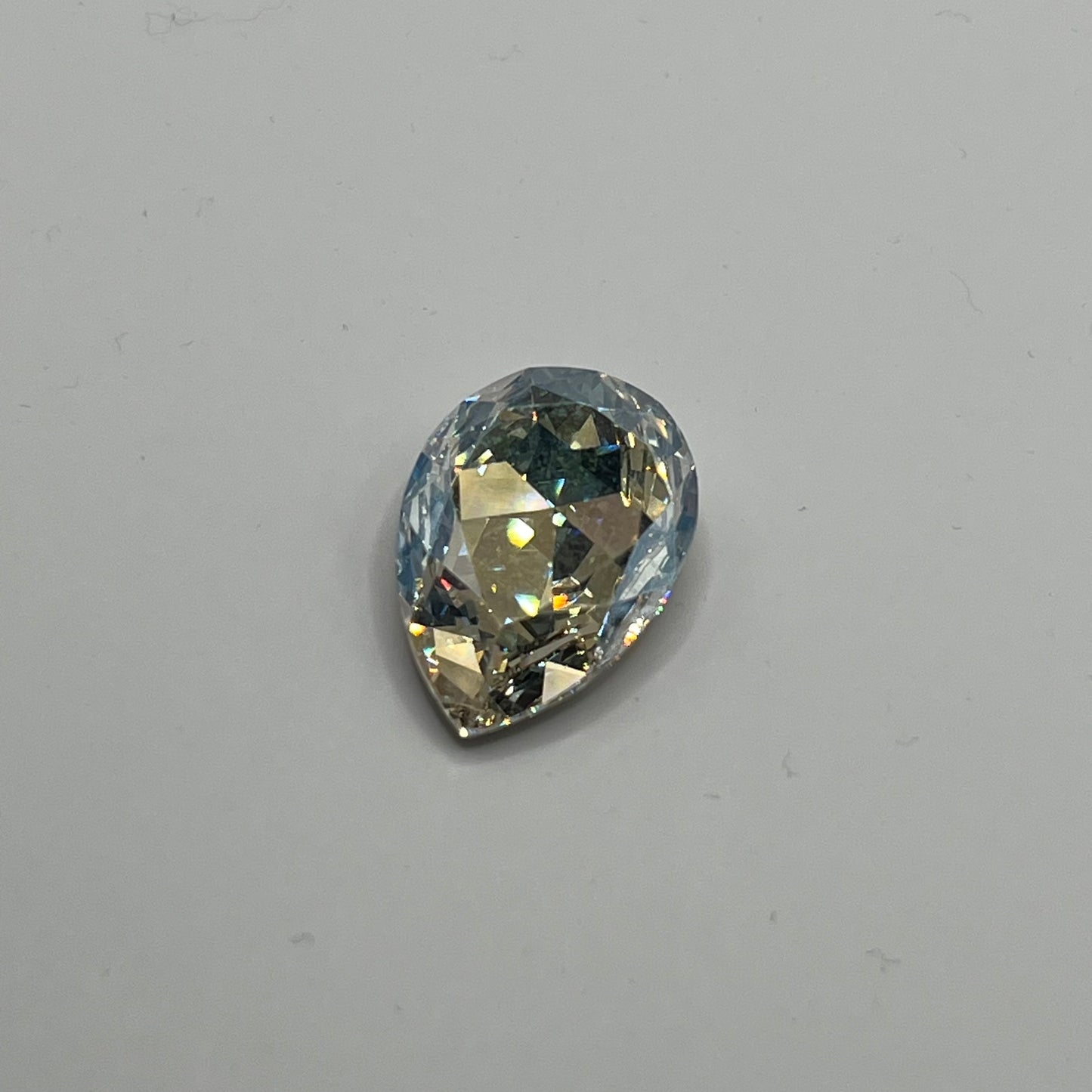 Swarovski 30X20MM Pear A4327- Crystal Moonlight