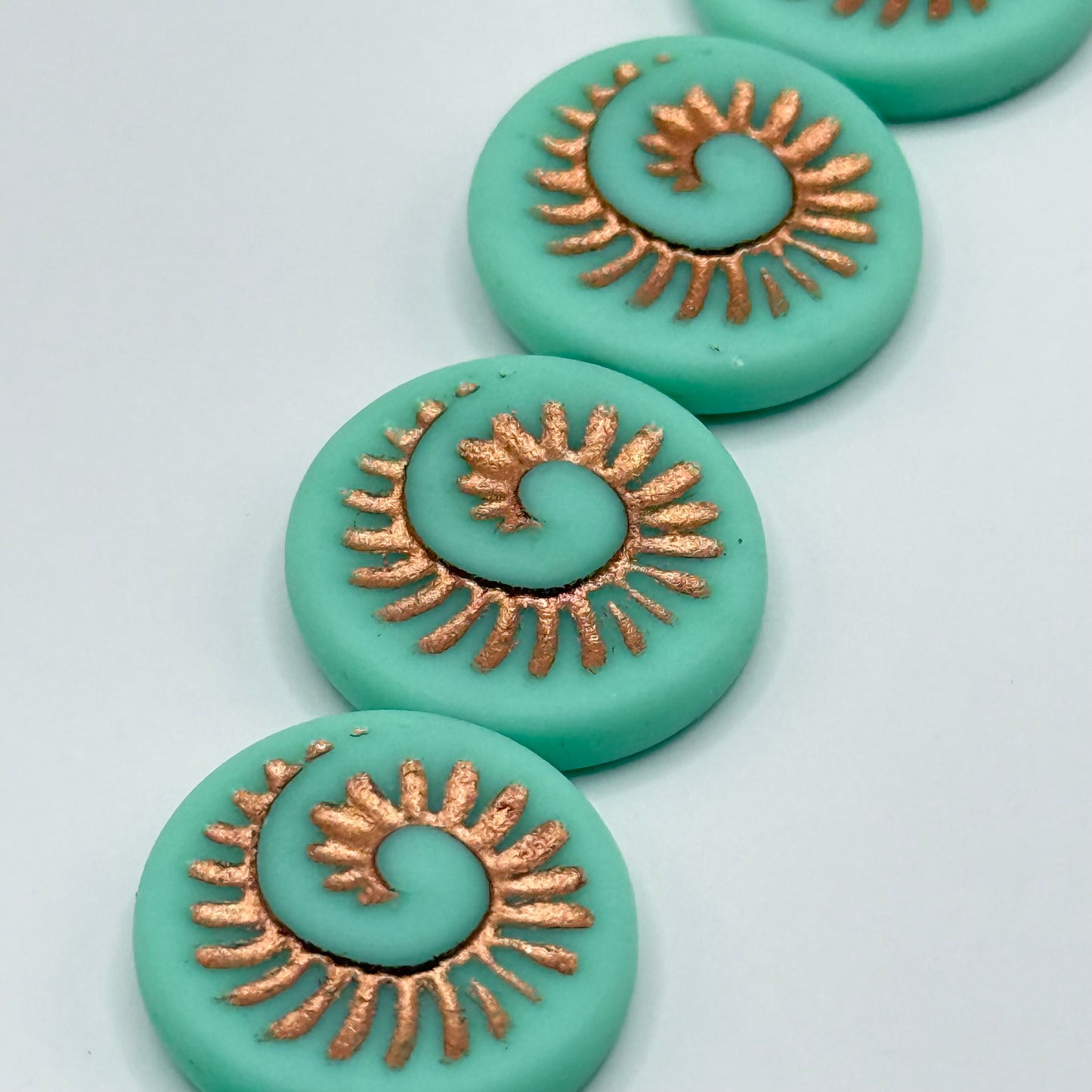 Czech Glass - Green & Gold Spiral Coin (6pcs)