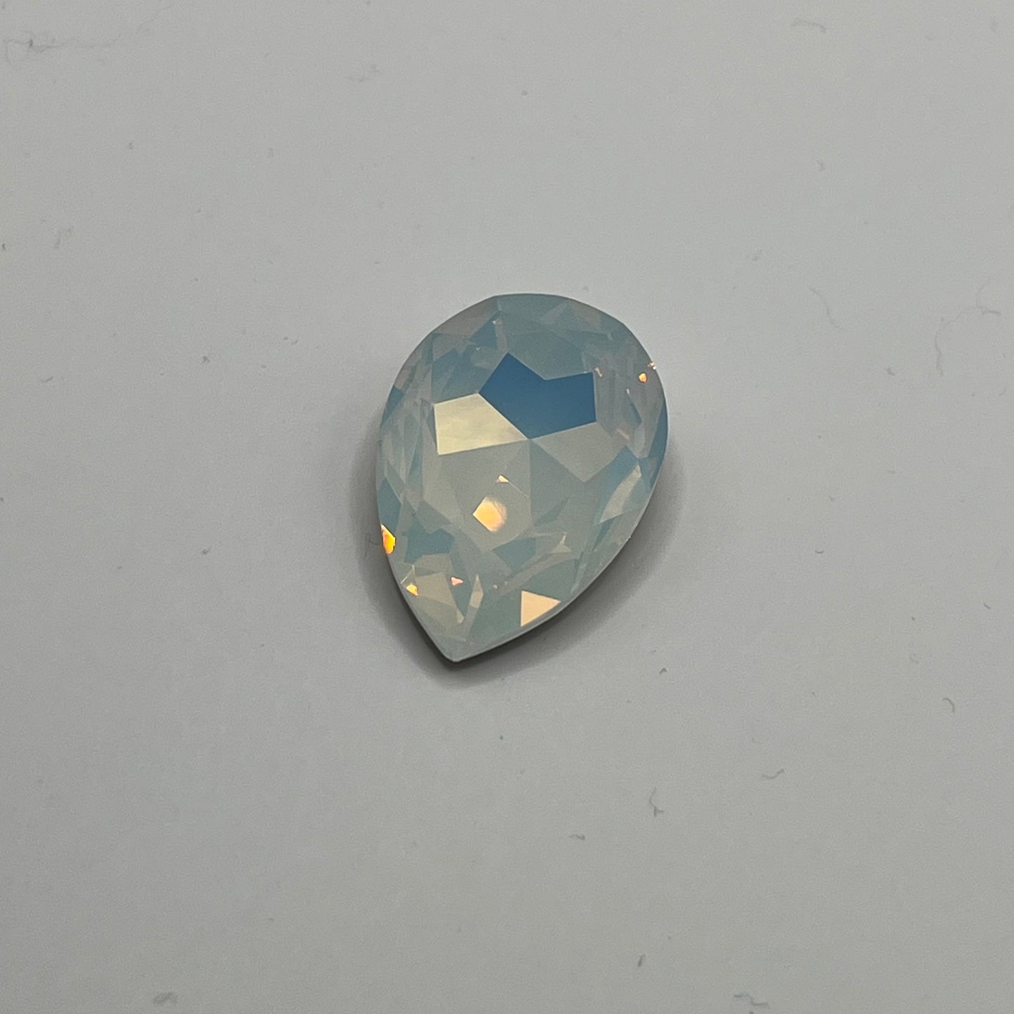 Swarovski 30X20MM Pear A4327 - White Opal