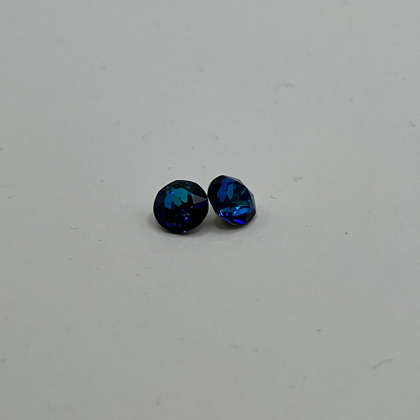Swarovski 8MM Xirius Chaton A1088 - Crystal Bermuda Blue (4pcs)