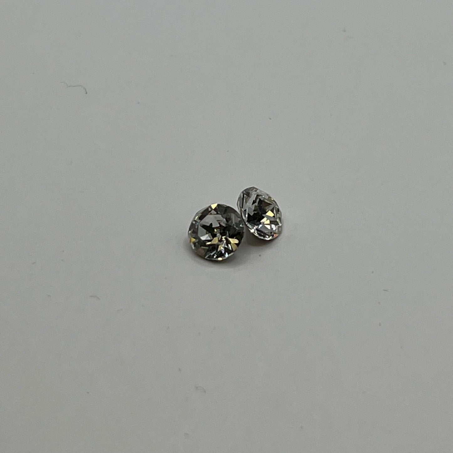 Austrian Crystal 6MM Chaton A1088 - Crystal (4pcs)