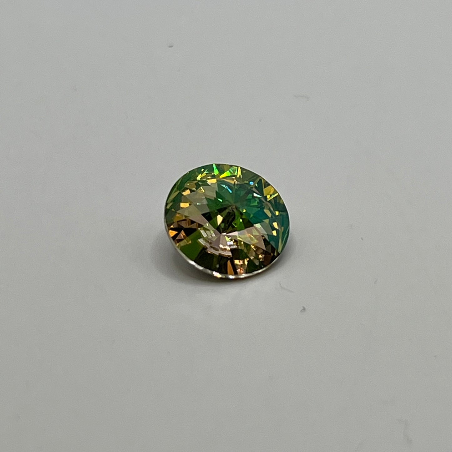 Swarovski 10MM Rivoli A1122 - Crystal Luminous Green (2pcs)