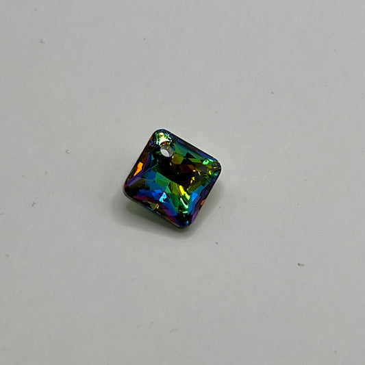 Swarovski 11.5MM Princes Pendant A6431 - Medium Vitrail
