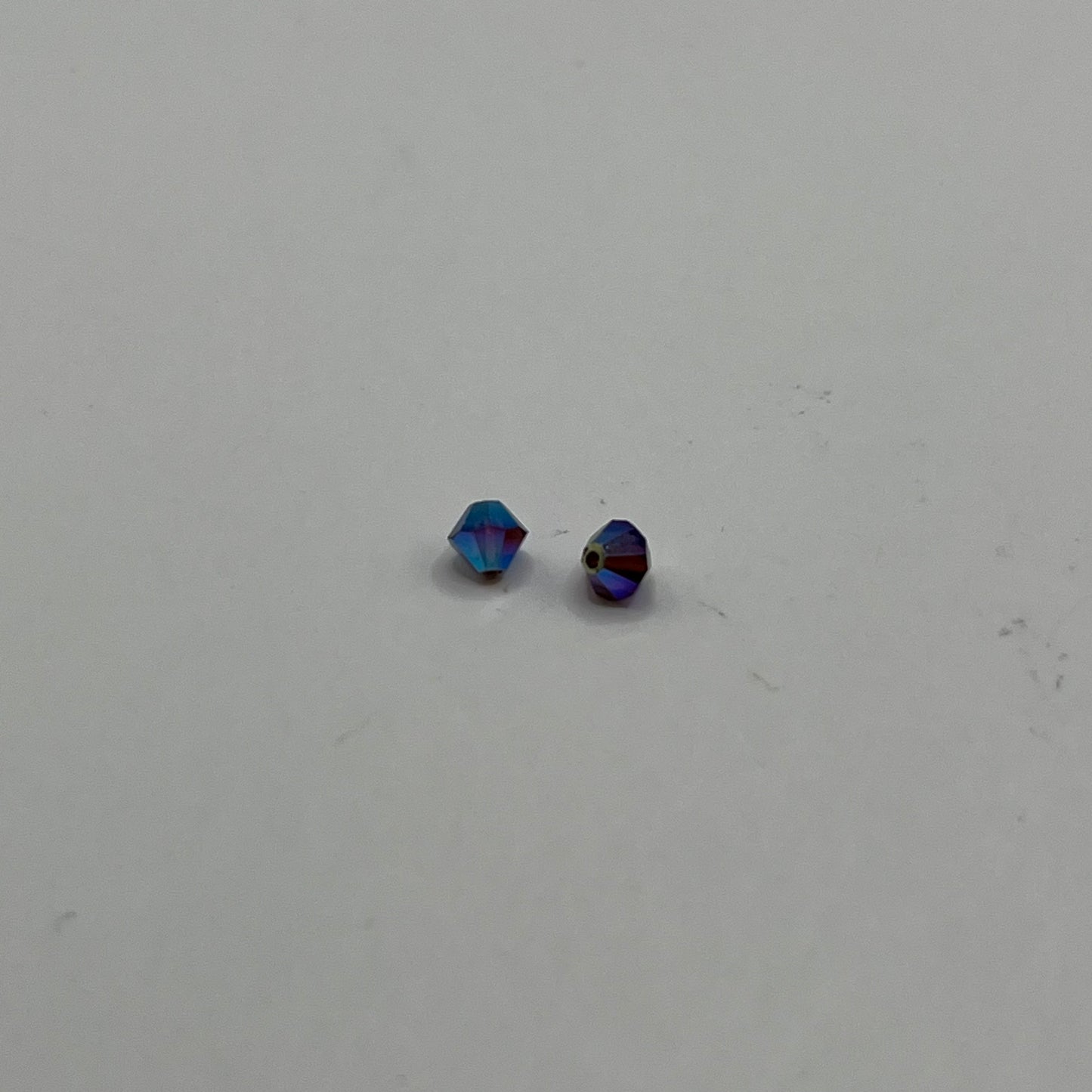 Swarovski 4MM Bicones - Burgundy AB2X (12pcs)