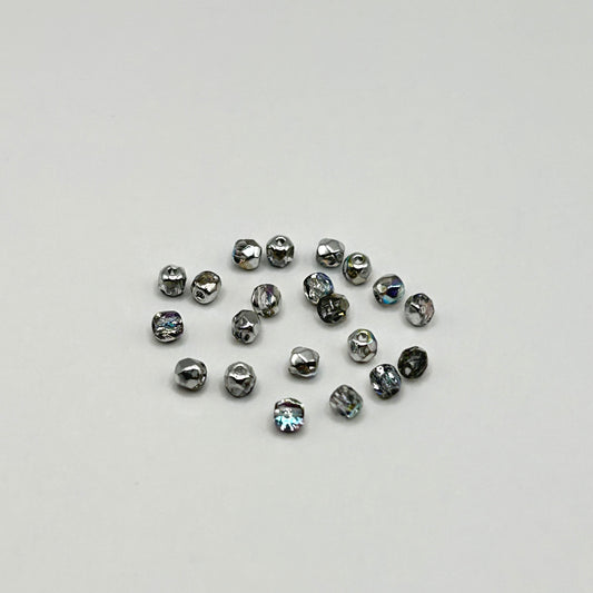 Firepolish Tiny 2MM - Crystal Silver Rainbow - Strand 50
