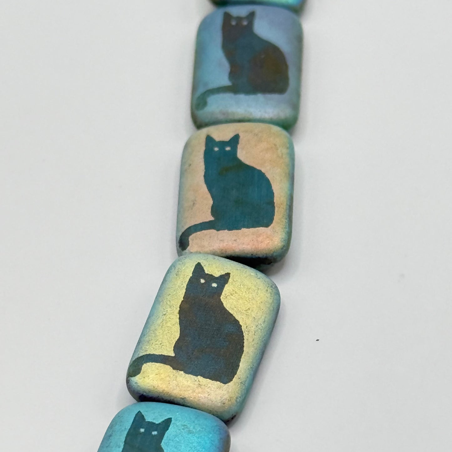 Czech Glass - Cat Beads (6pcs)