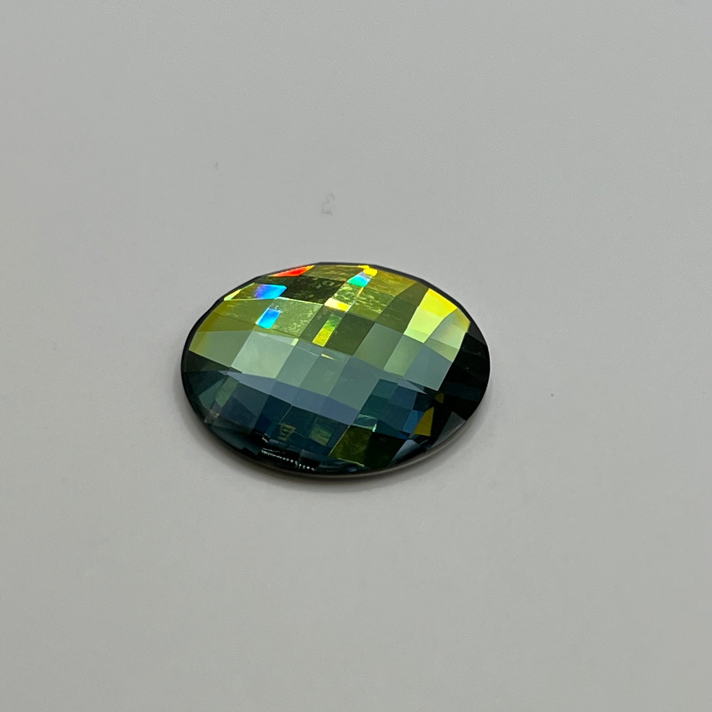 Swarovski 20MM Chessboard A2035 Circle - Crystal Sage