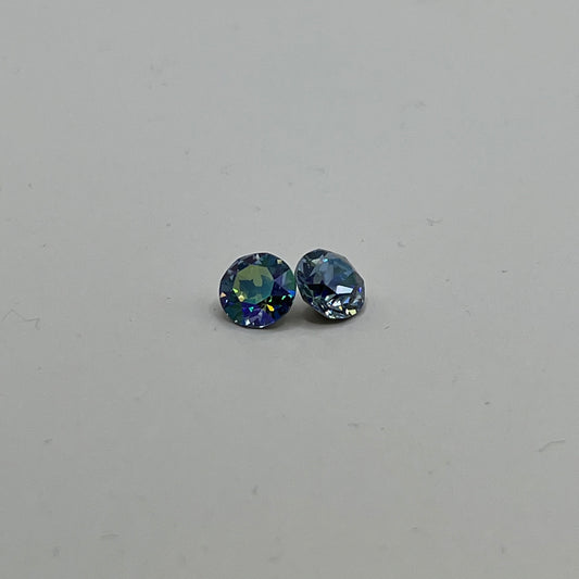 Swarovski 8MM Chaton A1088 - Light Sapphire / Glacier Blue (4pcs)