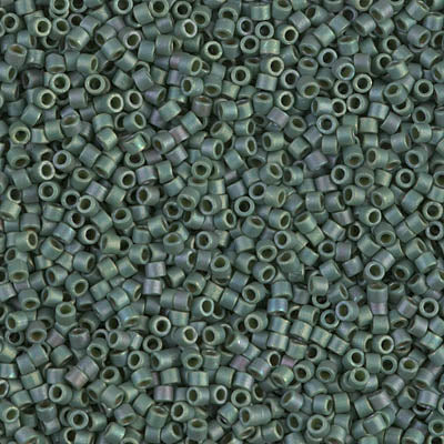 DB0373 - Matte Metallic Leaf Green - 11/0