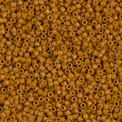 DB0653 - Dyed Opaque Pumpkin - 11/0