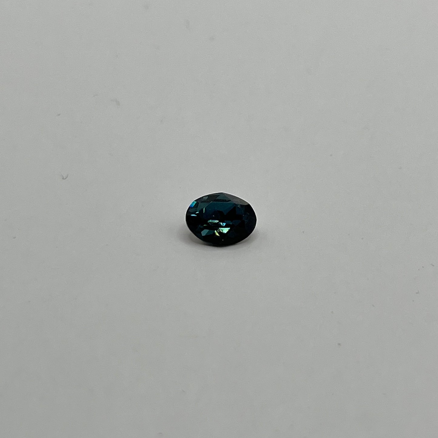 Swarovski 8x6MM Oval A4120 - Montana