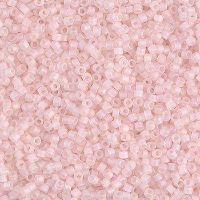 DB0868 - Matte Transparent Pink Mist AB - 11/0