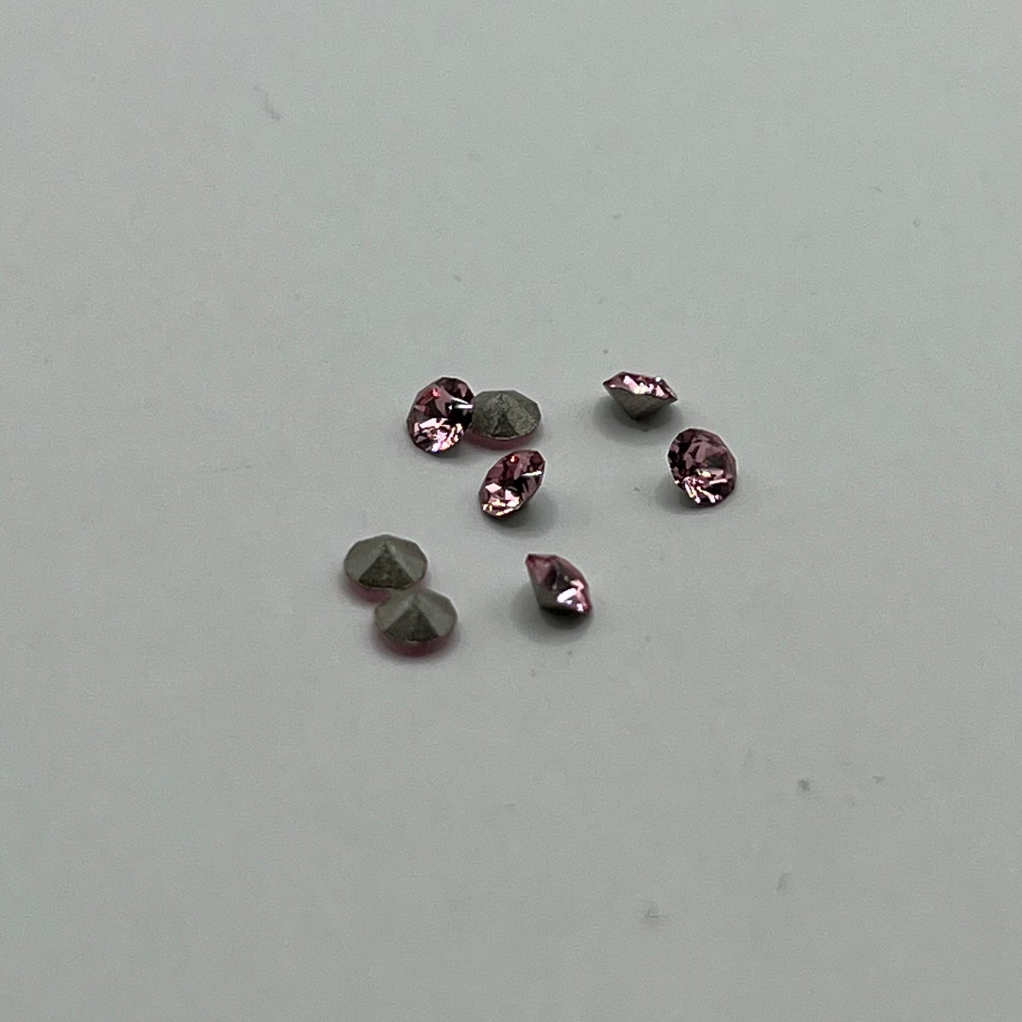 Swarovski 2.8-2.9MM Xirius Chaton A1088 SS10 - Light Rose (24pcs)