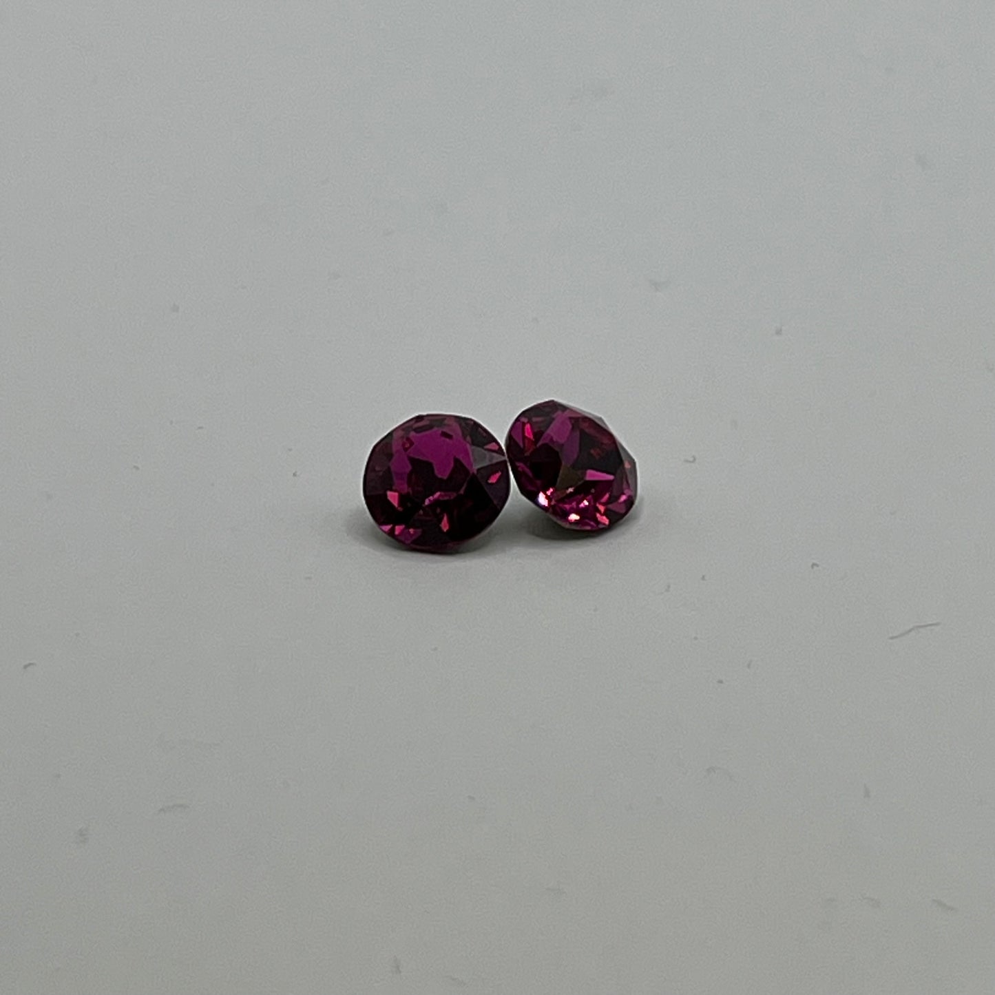 Swarovski 8MM Xirius Chaton A1088 - Fuchsia (4pcs)
