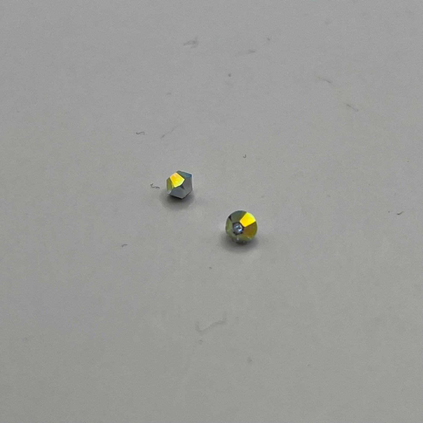 Swarovski 3MM Bicones - Crystal CAL AB (24pcs)