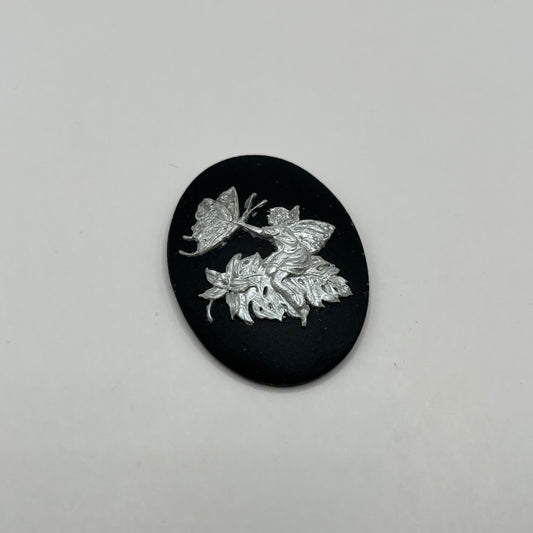 Oval 40x30MM Fairy & Leaves Cameo (Plastic) - IND
