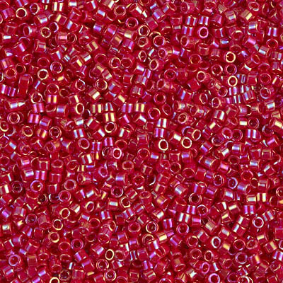 DB0162 - Opaque Red AB - 11/0