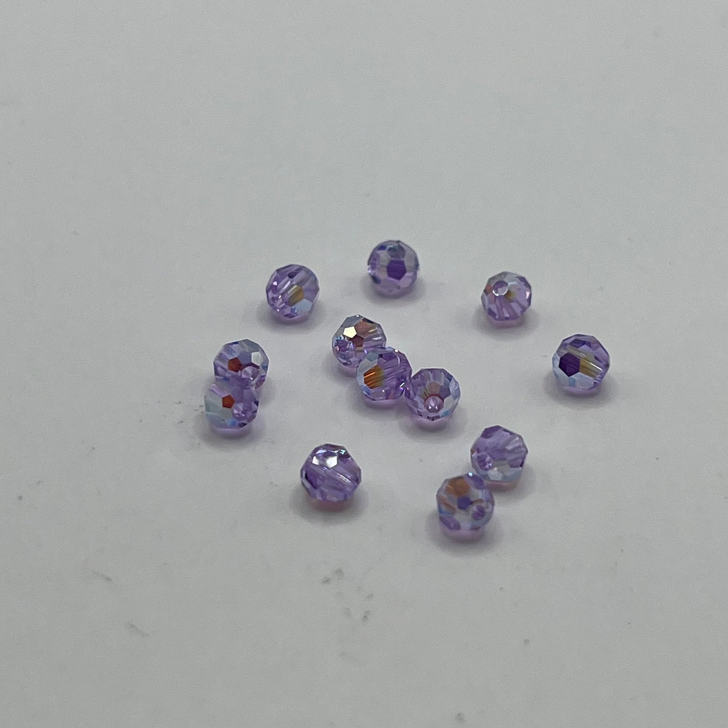 Swarovski 4MM Round Faceted A5000 - Violet AB2X (12pcs)