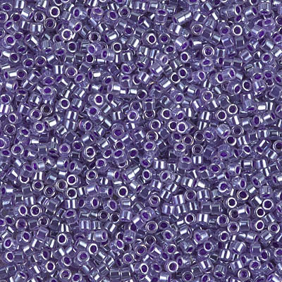 DB0250 - Lined Crystal / Violet - 11/0