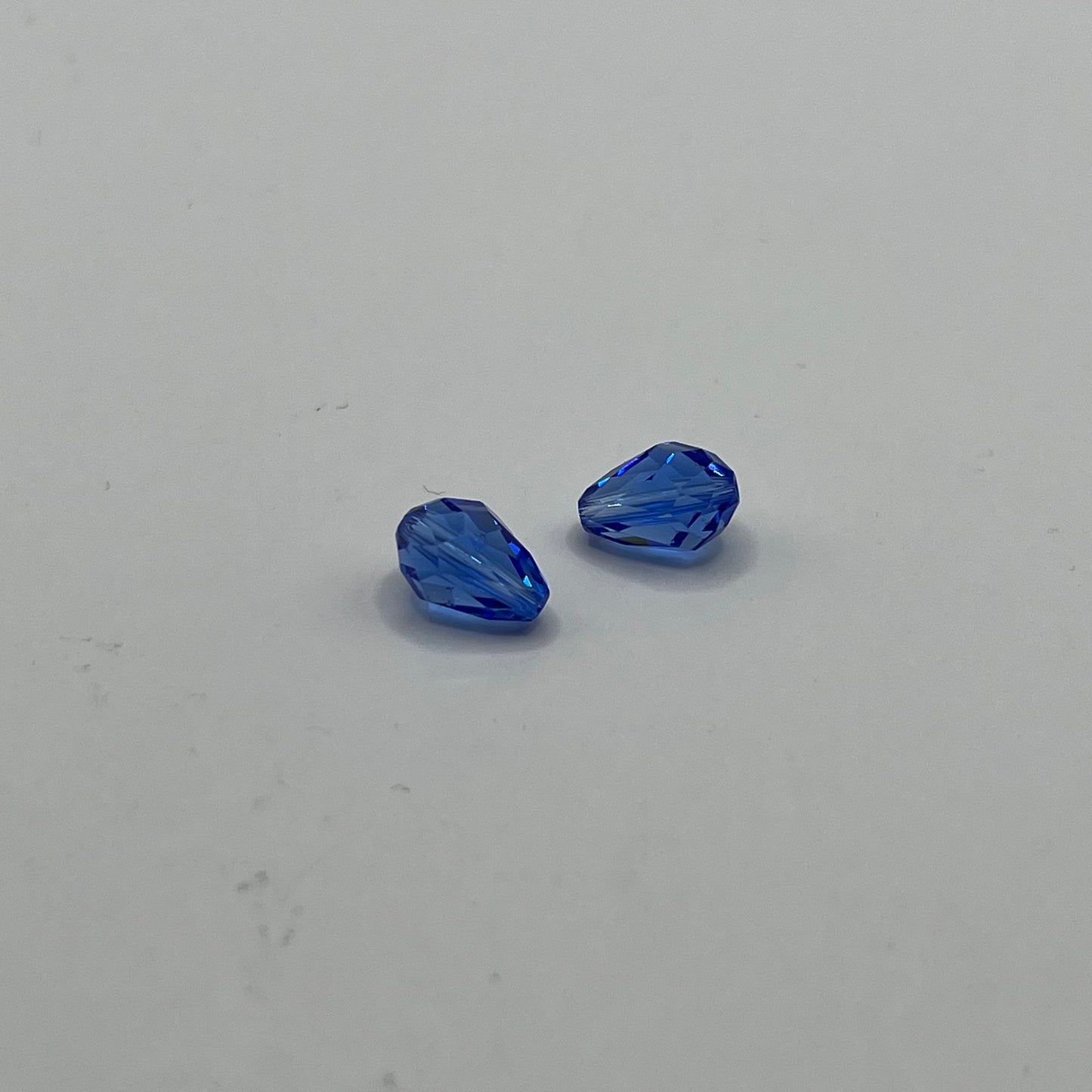 Swarovski 9x6MM Teardrop - Sapphire (2pcs)