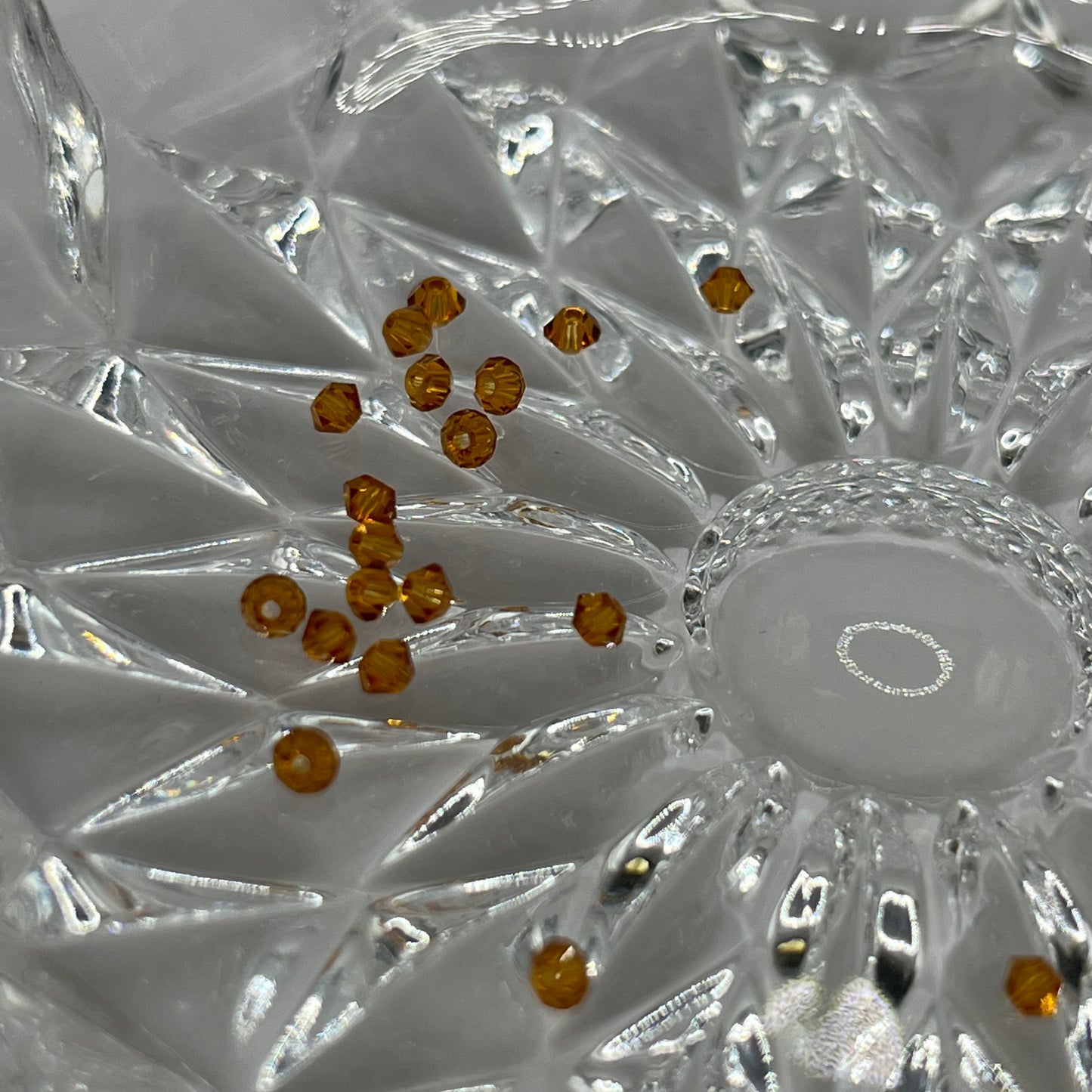 Swarovski 2.5MM Bicones - Topaz (24pcs)