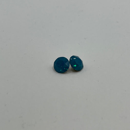 Swarovski 8MM Xirius Chaton A1088 - Caribbean Blue Opal (4pcs)