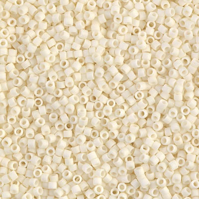 DB0352 - Matte Cream - 11/0