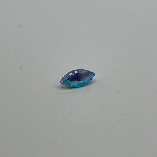 Swarovski 15x7MM Navette A4200 - Light Sapphire AB