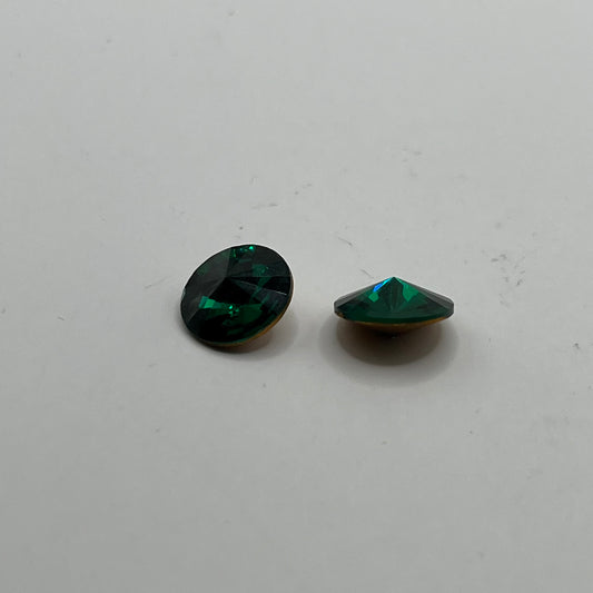Swarovski 10MM Vintage Pointed Chaton A1188 SS47 - Emerald (2pcs)
