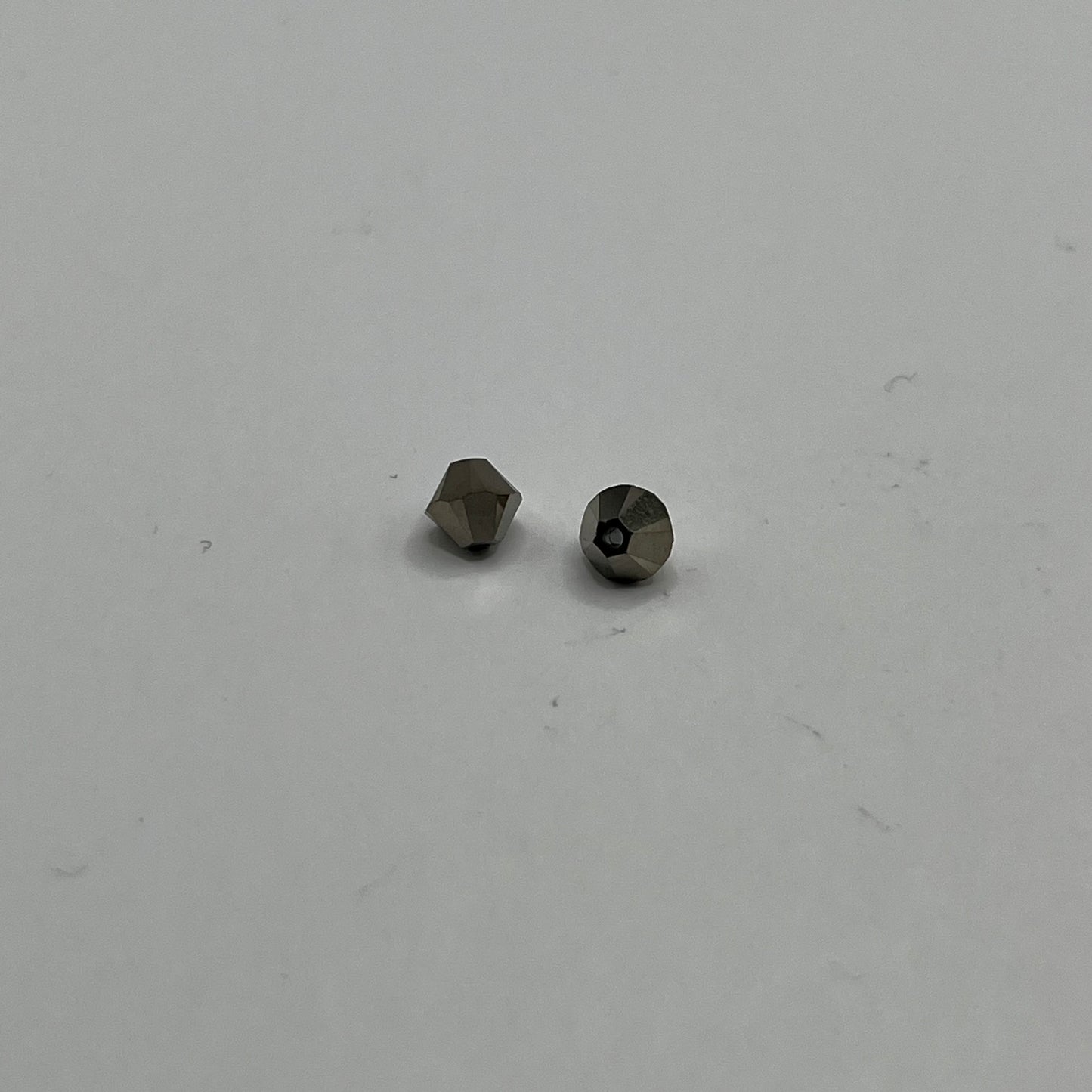 Swarovski 4MM Bicones - Crystal Metallic Light Gold 2X (12pcs)