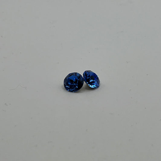 Swarovski 8MM Xirius Chaton A1088 - Sapphire (4pcs)