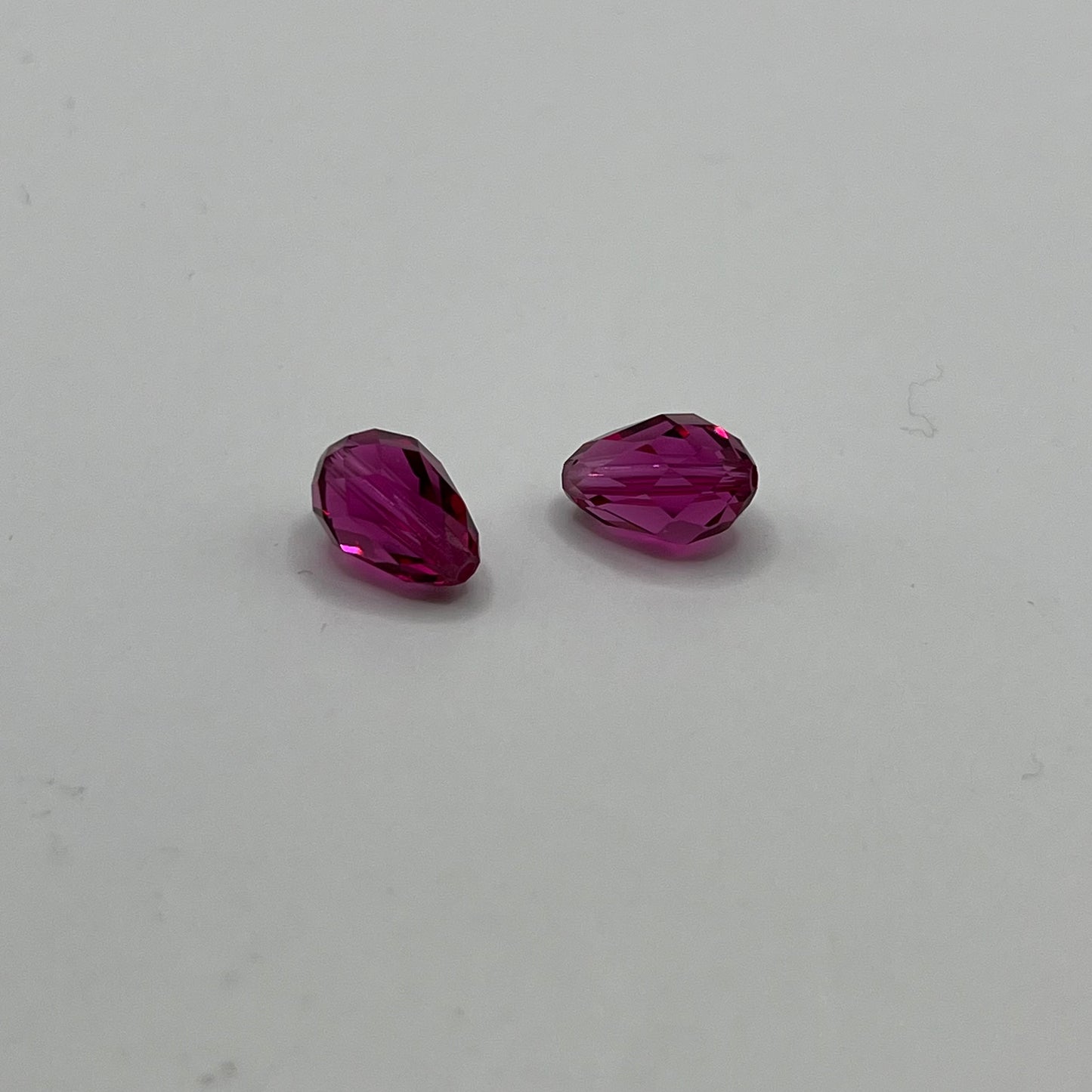 Swarovski 10.5x7MM Teardrop - Fuchsia (4pcs)